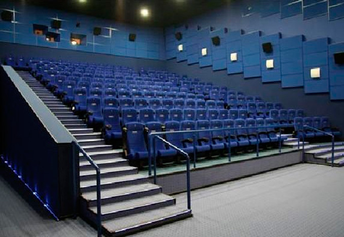 Кинотеатр в Уфе с девятью залами